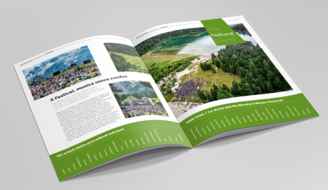 Mockup_A4_Brochure_5